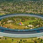 China Halangi Apple Pindahkan Sebagian Produksi iPhone ke India